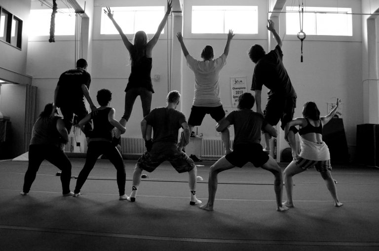 Cirque Hors Piste cirque social circus